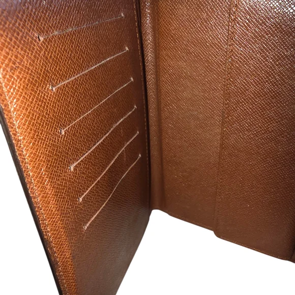 Louis Vuitton International Monogram Wallet Full Inclusion & COA - Picture 6 of 12